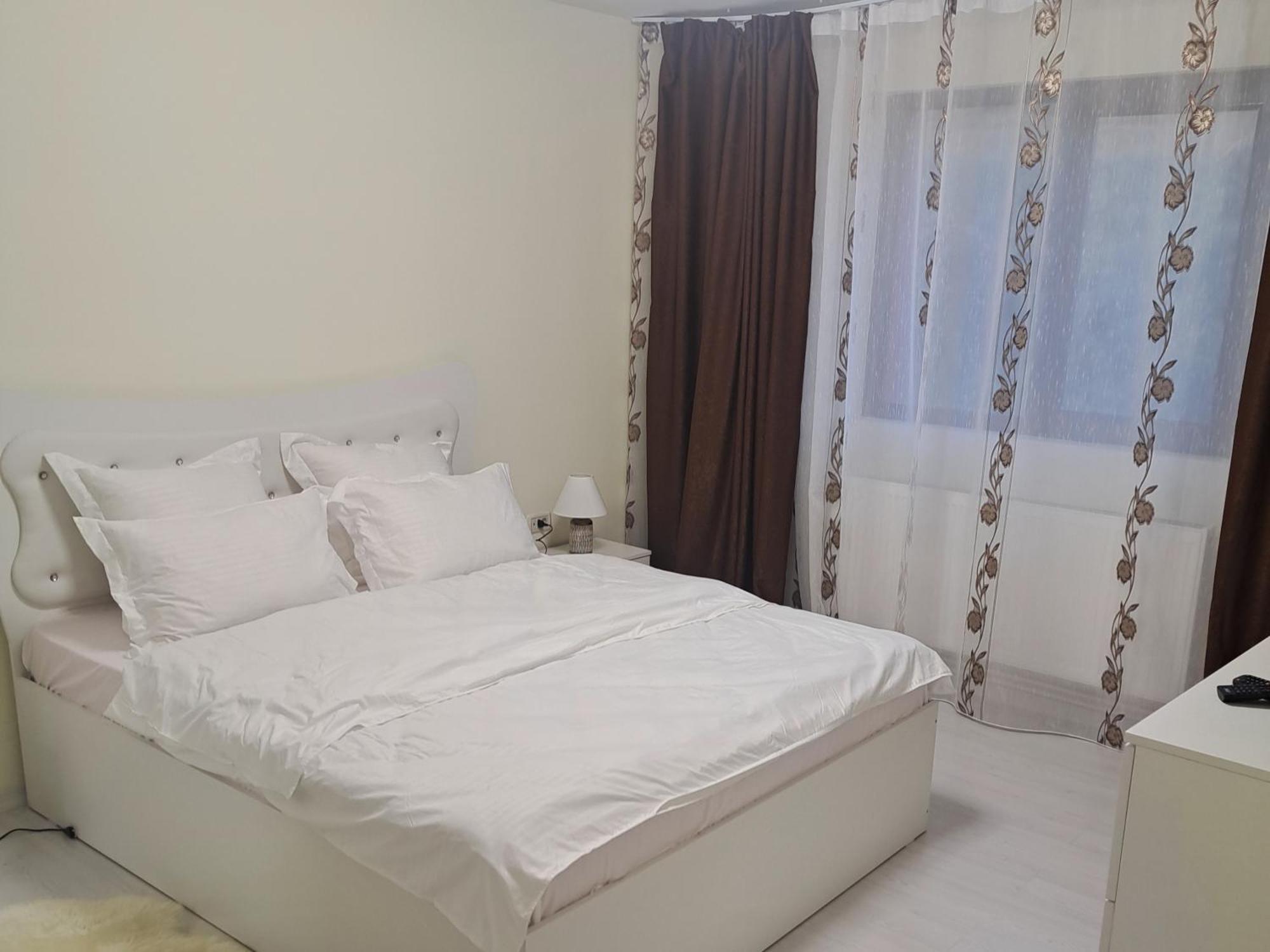 Apartament Teo Jászvásár Kültér fotó